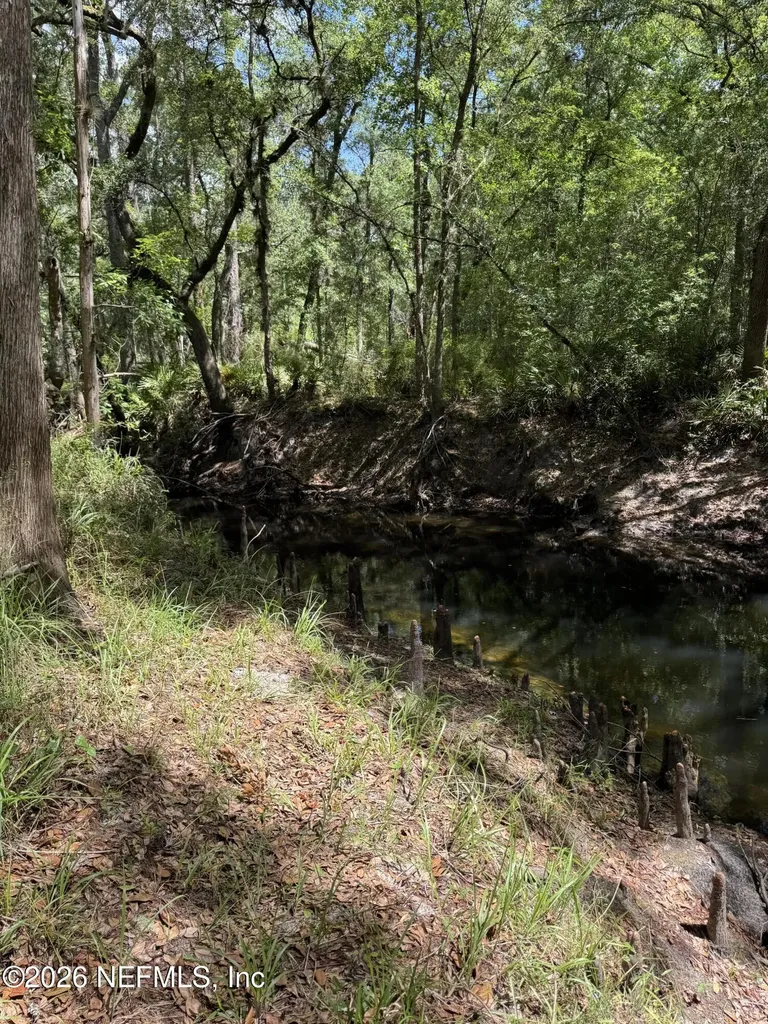11583 E Confederate Drive Macclenny FL 32040