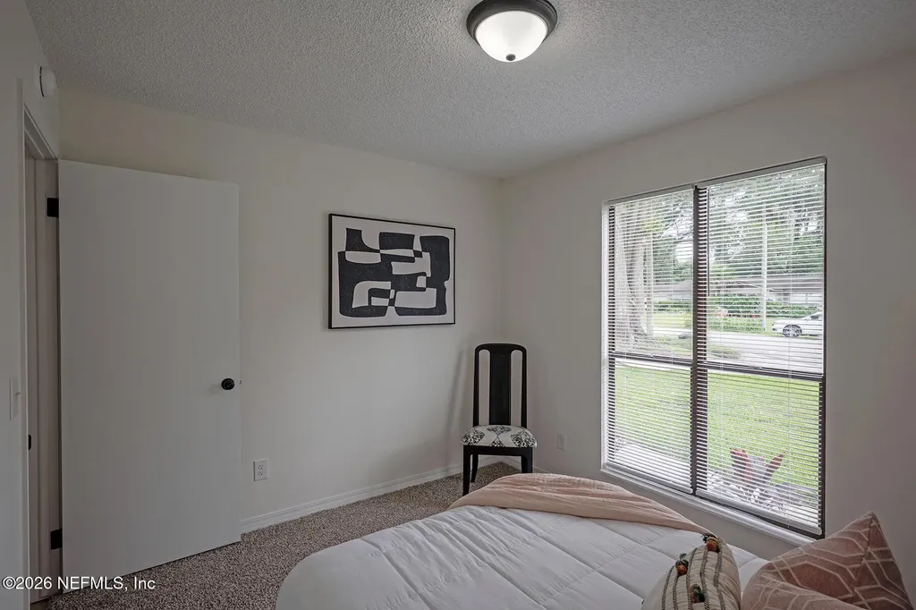 1709 Memory Lane Jacksonville FL 32210