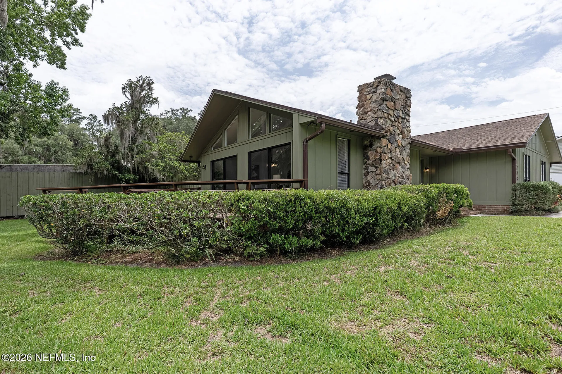 1709 Memory Lane Jacksonville FL 32210