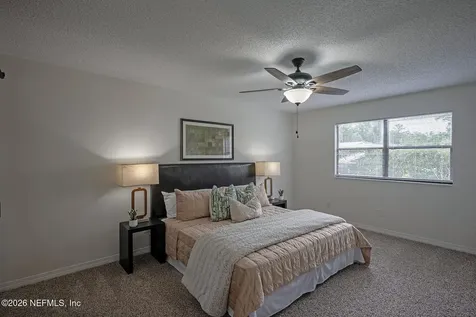 1709 Memory Lane Jacksonville FL 32210
