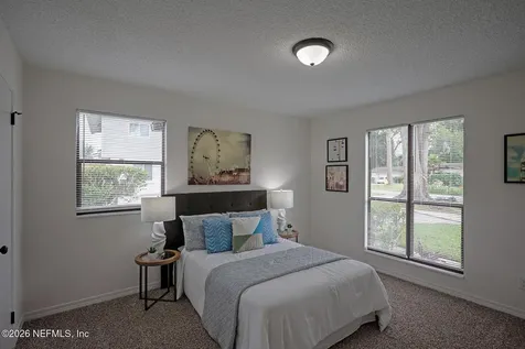 1709 Memory Lane Jacksonville FL 32210