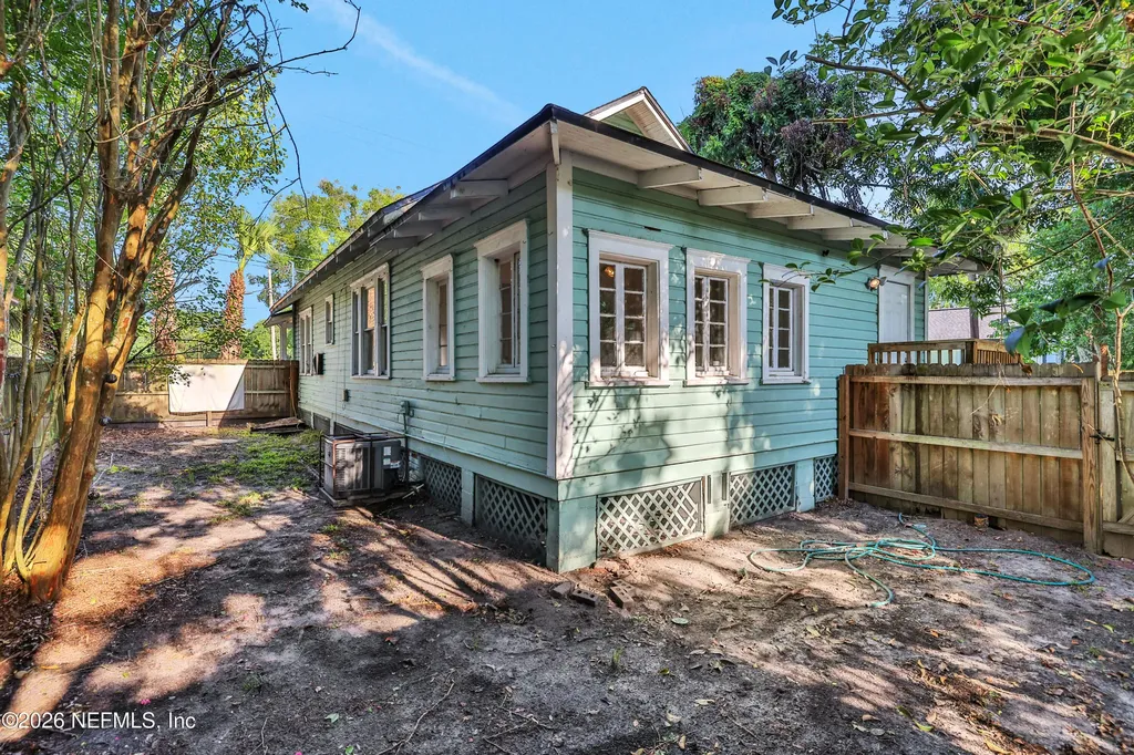 729 King Street Jacksonville FL 32204