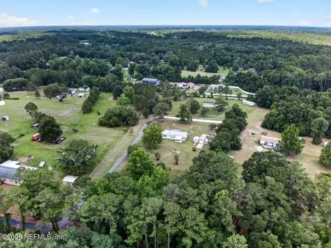 2567 Ruby Drive Hilliard FL 32046