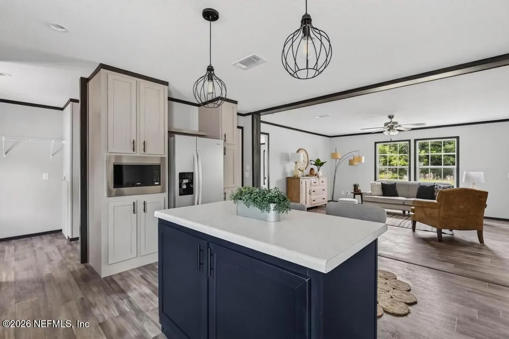 54108 Pelican Road Callahan FL 32011