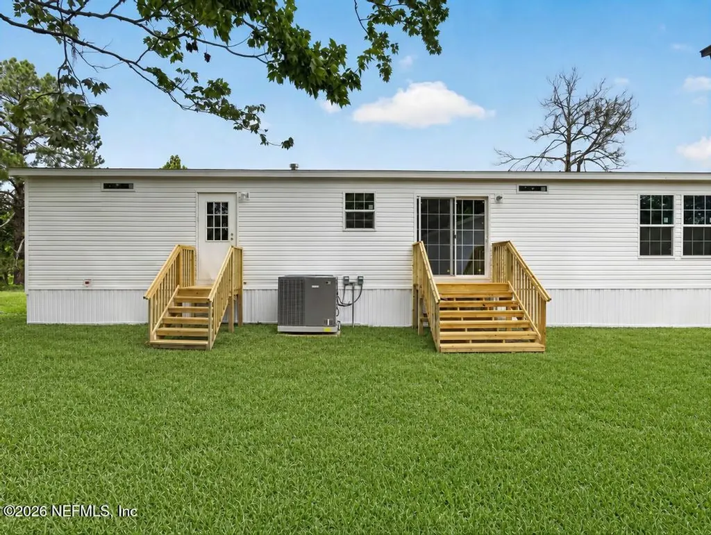 54108 Pelican Road Callahan FL 32011