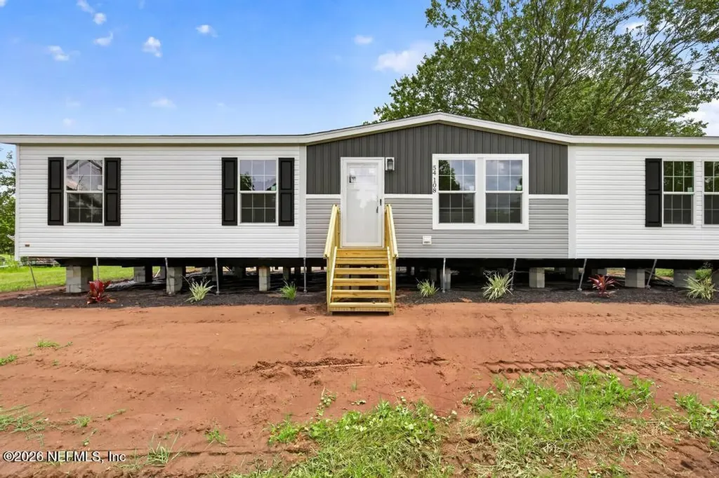 54108 Pelican Road Callahan FL 32011