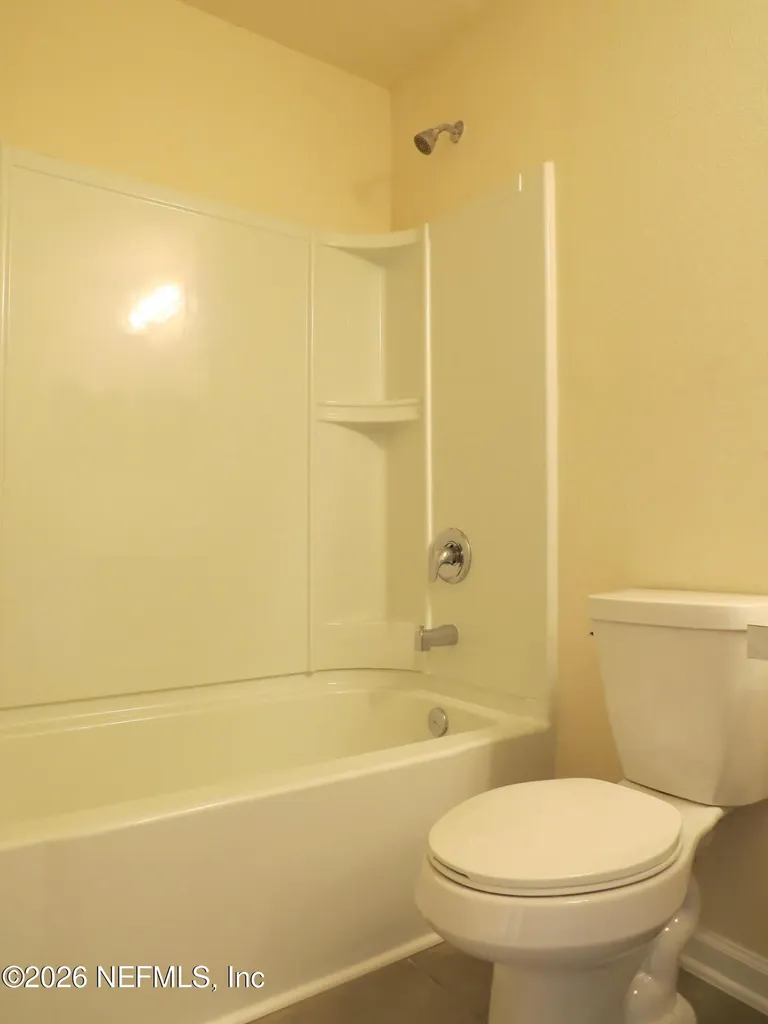 12779 Veterans Court Jacksonville FL 32218