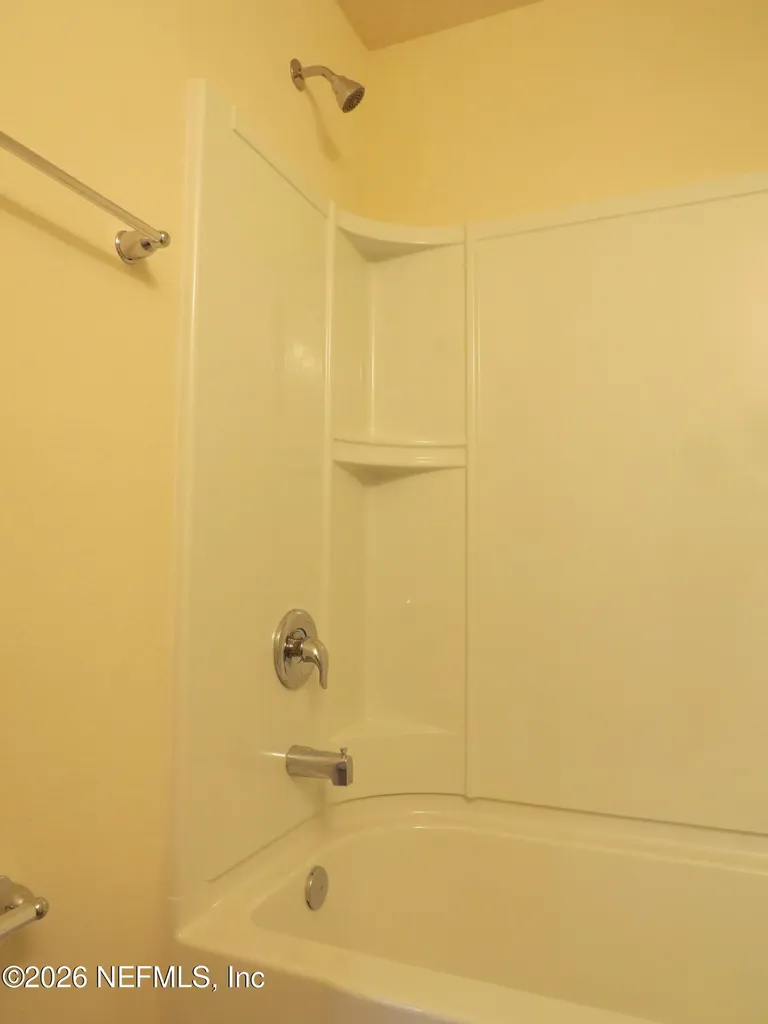 12779 Veterans Court Jacksonville FL 32218