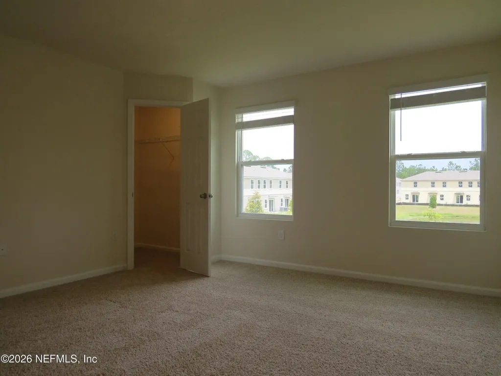 12779 Veterans Court Jacksonville FL 32218