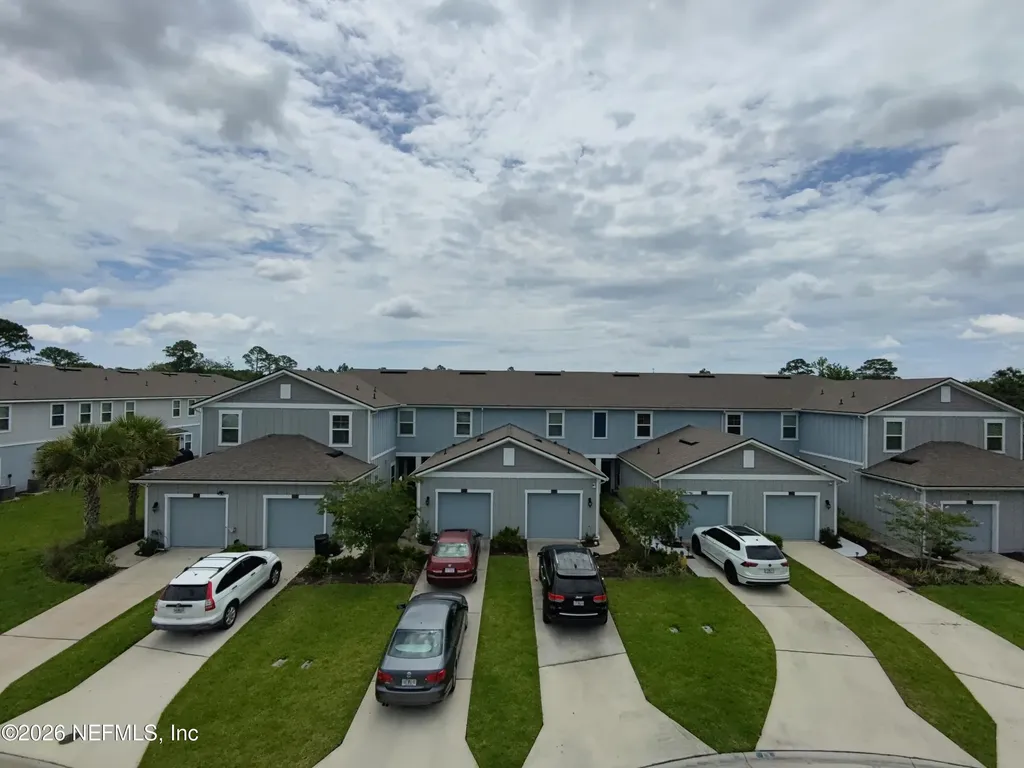 12779 Veterans Court Jacksonville FL 32218