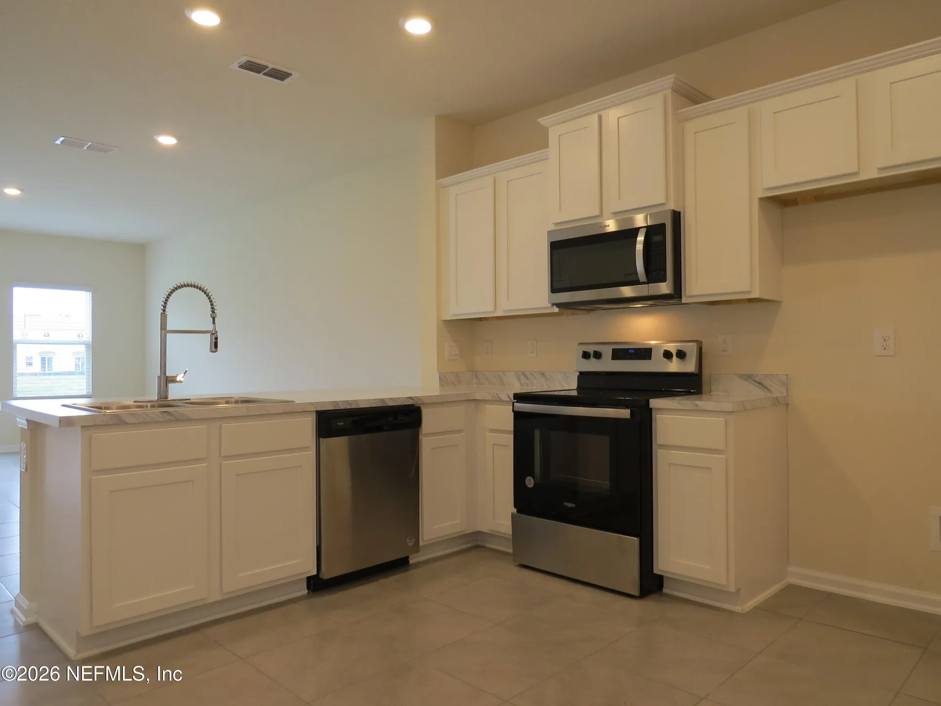 12779 Veterans Court Jacksonville FL 32218