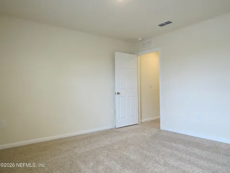 12779 Veterans Court Jacksonville FL 32218