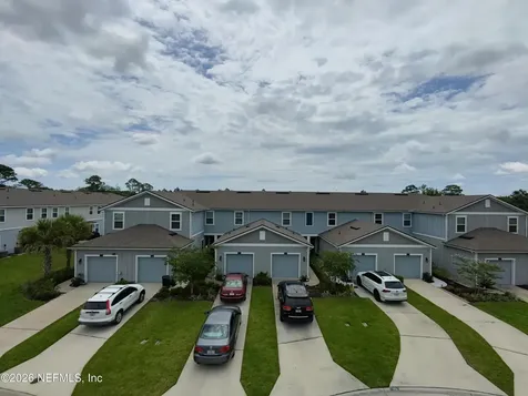 12779 Veterans Court Jacksonville FL 32218