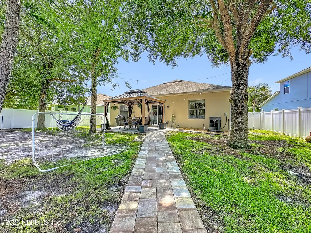 22 Roque Court Jacksonville FL 32095