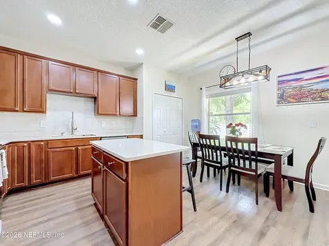 22 Roque Court Jacksonville FL 32095