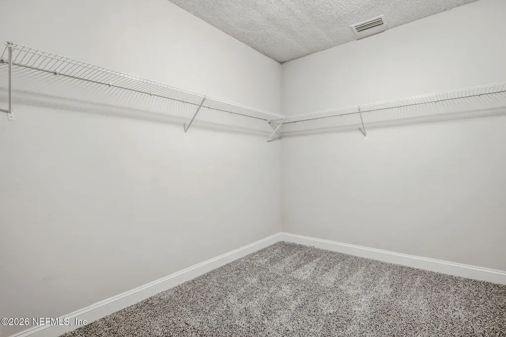 437 Hawaiian Terrace Jacksonville FL 32216