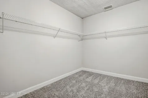 437 Hawaiian Terrace Jacksonville FL 32216