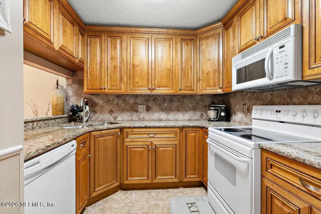 3801 Crown Point Road Jacksonville FL 32257