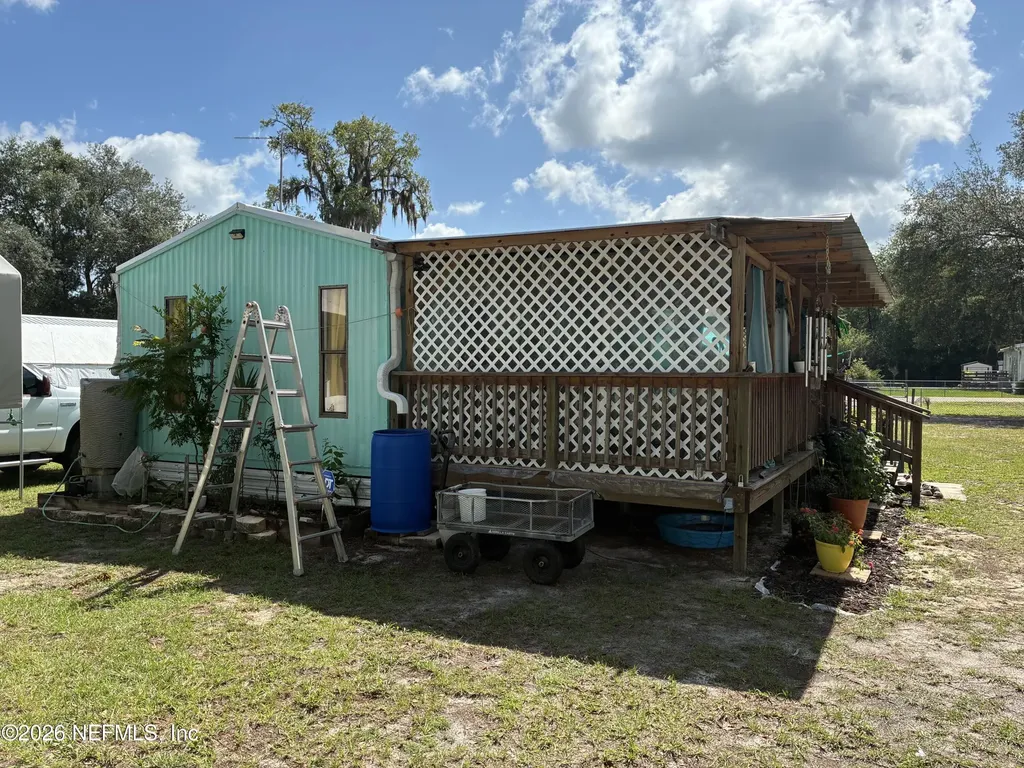 107 Winchester Avenue Interlachen FL 32148
