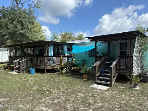 107 Winchester Avenue Interlachen FL 32148