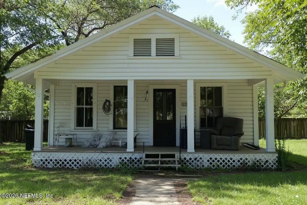 722 Madison Street Starke FL 32091