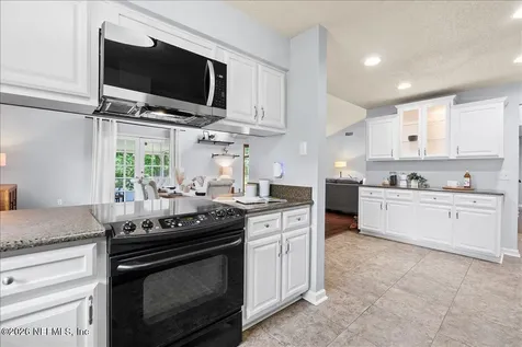 3139 Laurel Grove N Jacksonville FL 32223