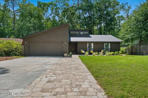 3139 Laurel Grove N Jacksonville FL 32223