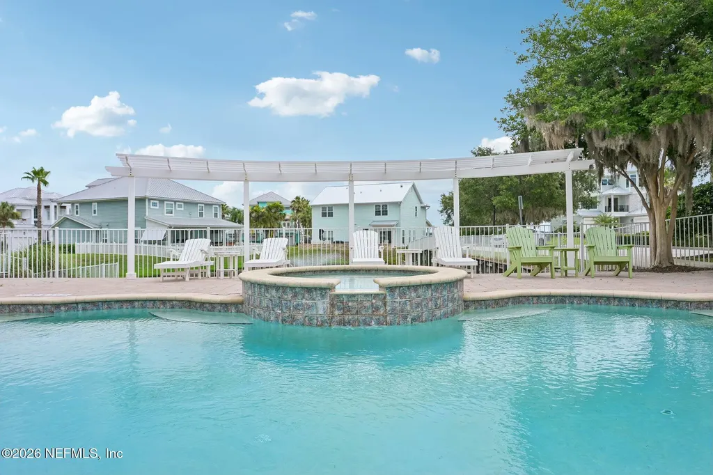 94 Yacht Club Green Cove Springs FL 32043