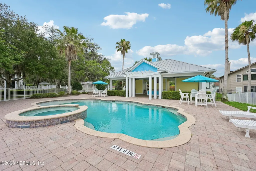 94 Yacht Club Green Cove Springs FL 32043