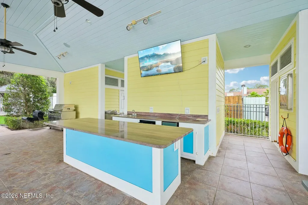 94 Yacht Club Green Cove Springs FL 32043