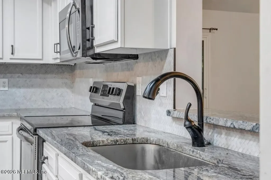 3105 Coral Reef Drive Jacksonville FL 32224
