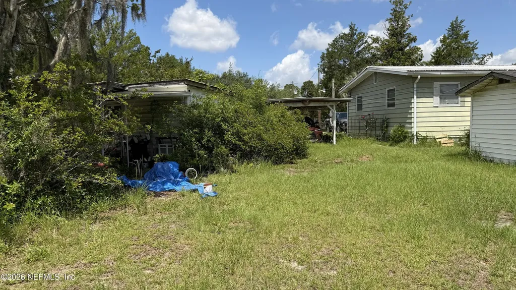 304 Dawn Avenue Interlachen FL 32148