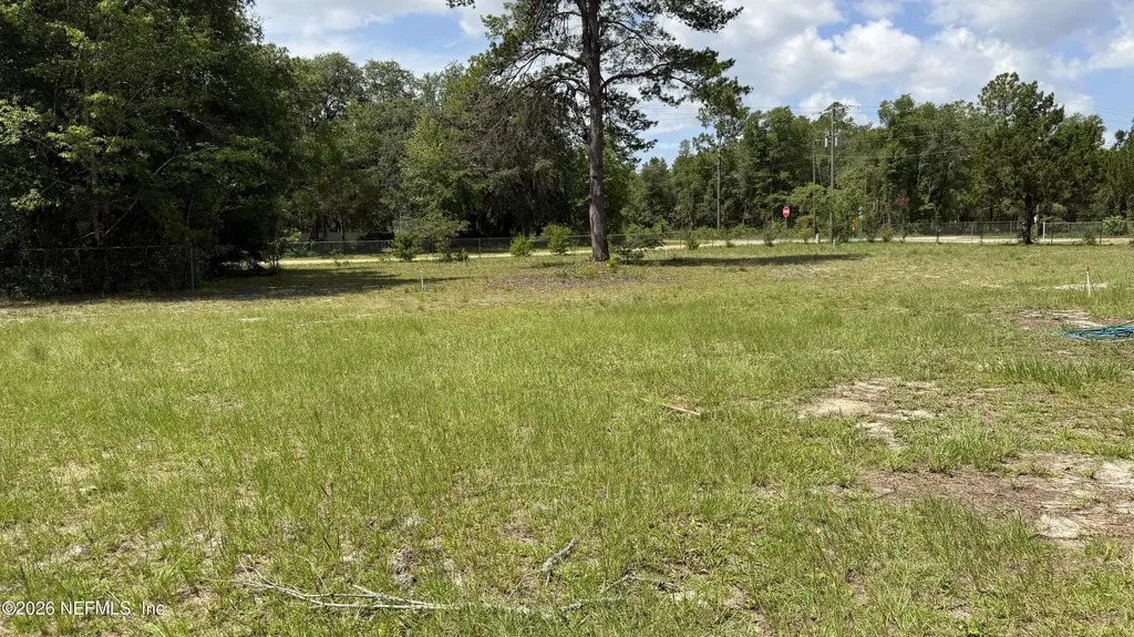 304 Dawn Avenue Interlachen FL 32148