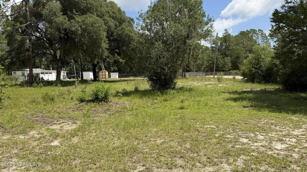 304 Dawn Avenue Interlachen FL 32148