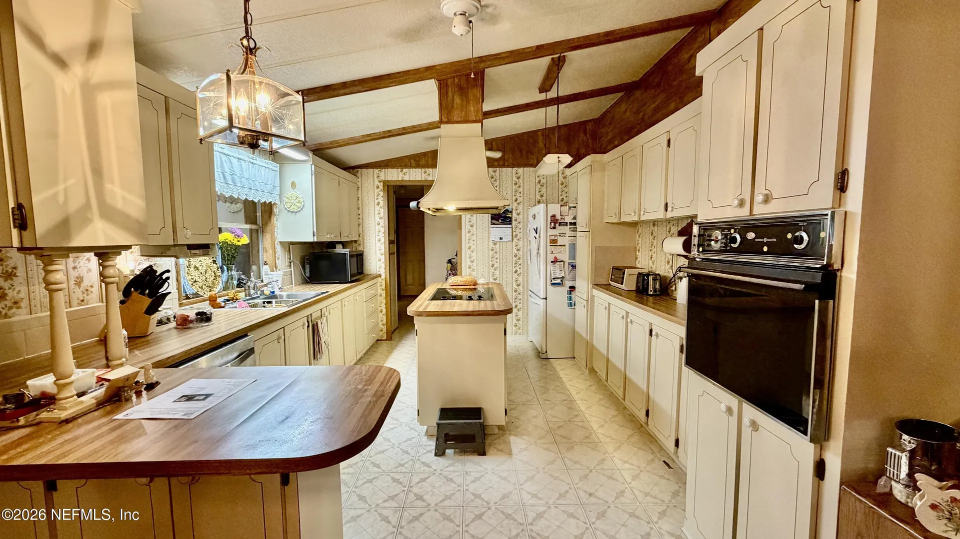 304 Dawn Avenue Interlachen FL 32148