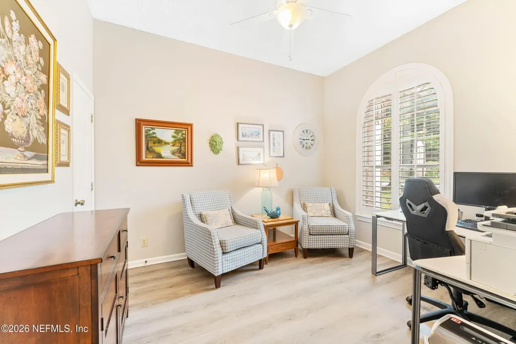 1716 Chandelier Circle W Jacksonville FL 32225