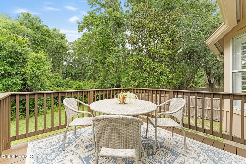 1716 Chandelier Circle W Jacksonville FL 32225