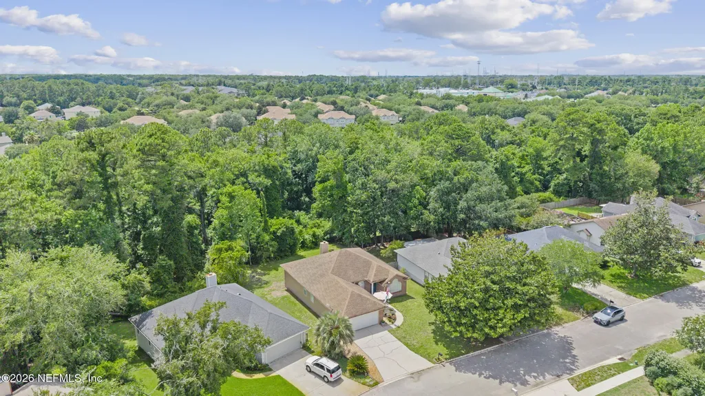 1716 Chandelier Circle W Jacksonville FL 32225