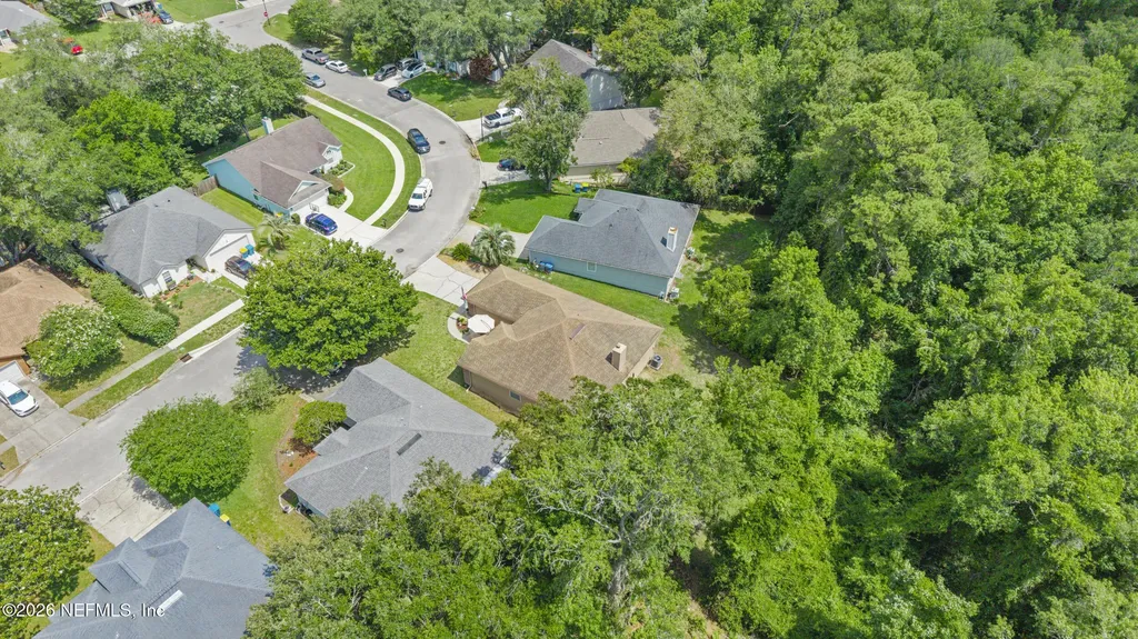 1716 Chandelier Circle W Jacksonville FL 32225