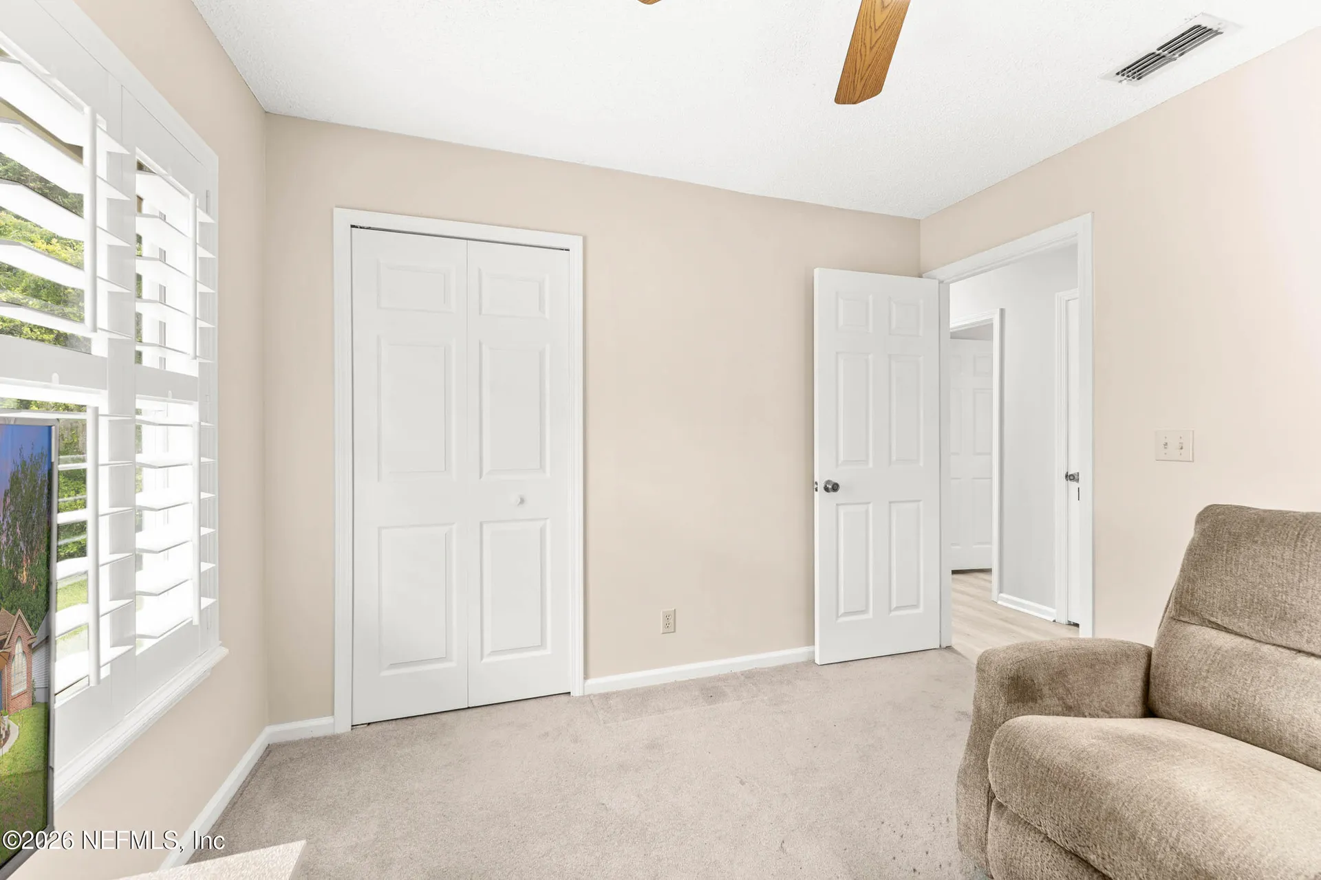 1716 Chandelier Circle W Jacksonville FL 32225
