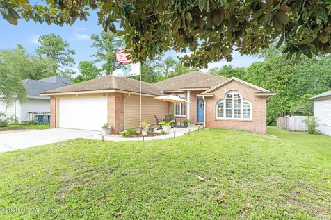1716 Chandelier Circle W Jacksonville FL 32225