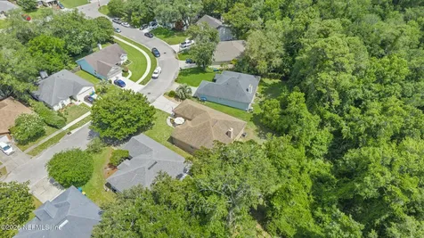 1716 Chandelier Circle W Jacksonville FL 32225