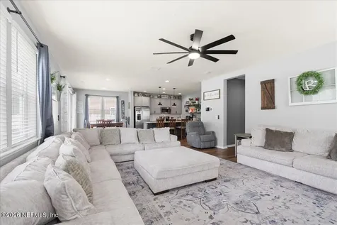 4518 Pine Ridge Parkway Middleburg FL 32068