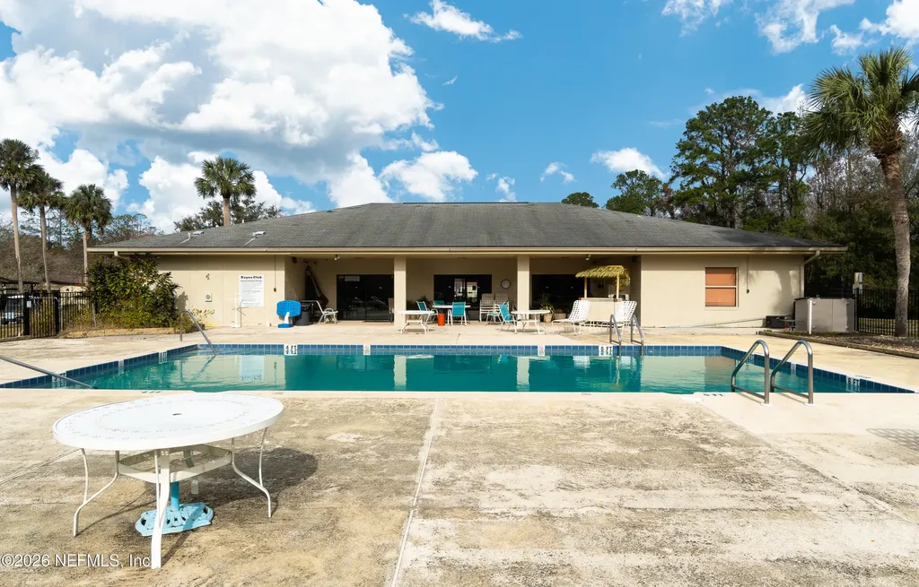 102 Pine Lake Drive Satsuma FL 32189