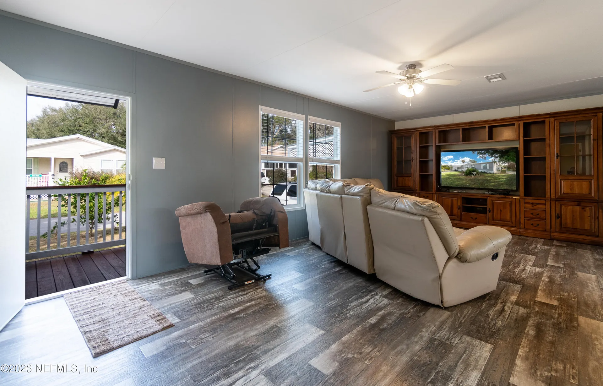 102 Pine Lake Drive Satsuma FL 32189
