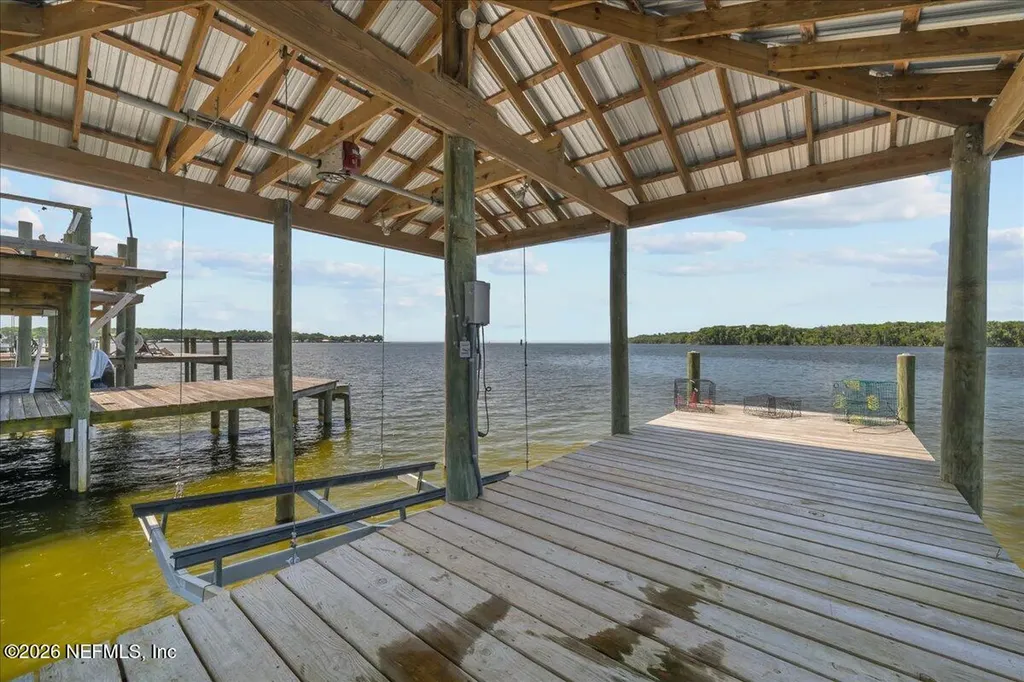 1523 County Road 309 Georgetown FL 32139