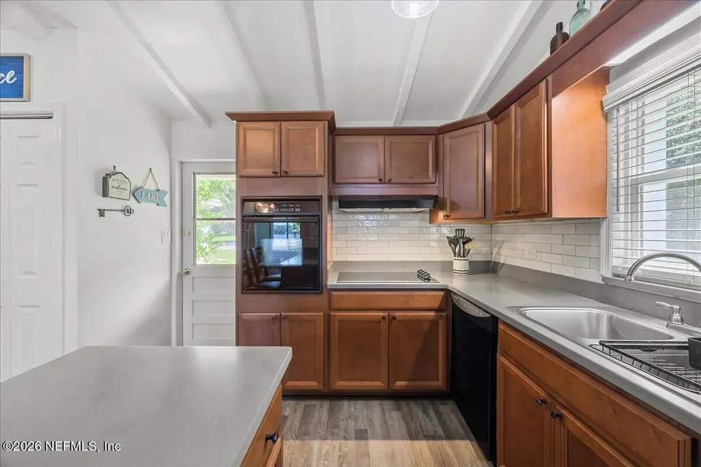1523 County Road 309 Georgetown FL 32139