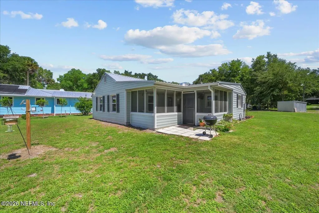 1523 County Road 309 Georgetown FL 32139