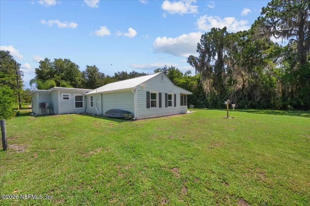 1523 County Road 309 Georgetown FL 32139