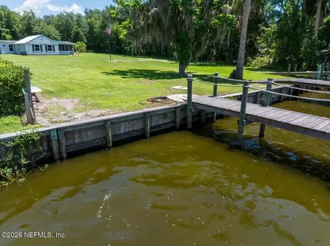 1523 County Road 309 Georgetown FL 32139